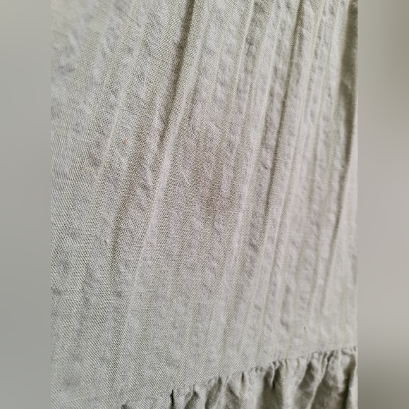 Chicwish 3 Tier Sunny Days Wide Leg Pants Size M/L Light Green - Picture 4 of 11